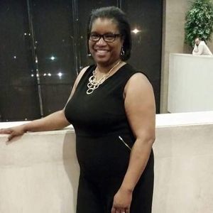 Meet your Posher, Monica